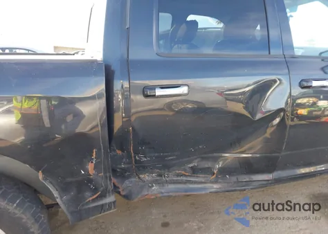 2010 Dodge Ram 1500 Slt/Sport/Trx z USA, uszkodzony, nr VIN 1D7RB1CP5AS119187